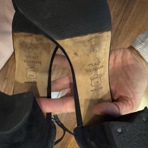 STUART WEITZMAN
NearlyNude suede sandals - Picture 3 of 5